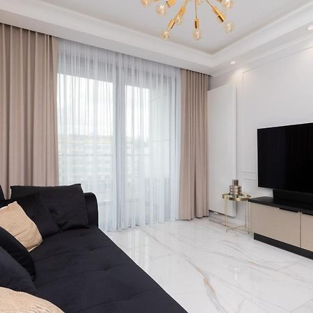 Plac Unii Apartment Gdynia Srodmiescie By Renters Prestige Exterior foto