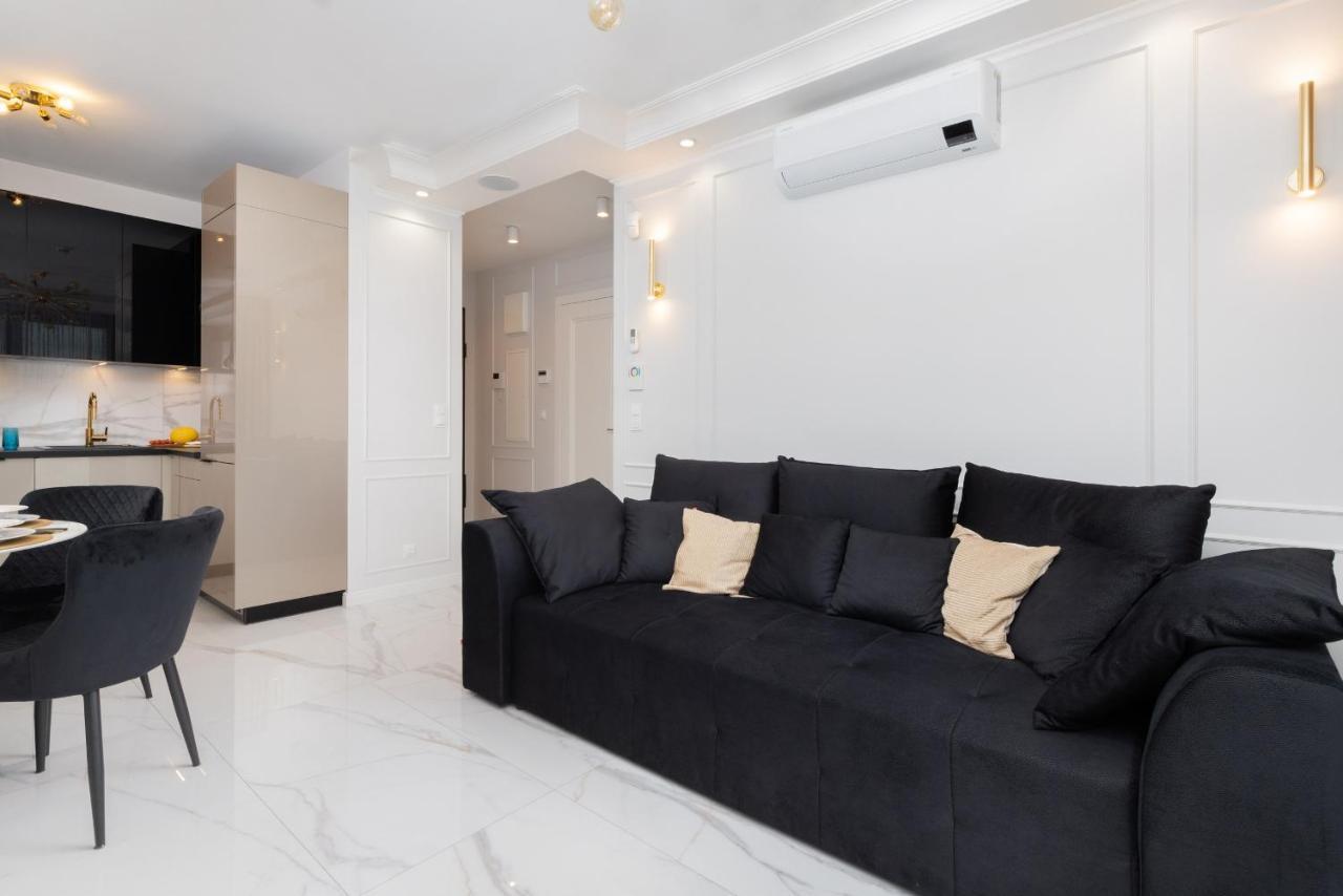 Plac Unii Apartment Gdynia Srodmiescie By Renters Prestige Exterior foto