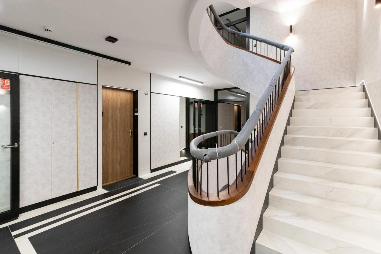 Plac Unii Apartment Gdynia Srodmiescie By Renters Prestige Exterior foto